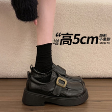 ���һ�_�Ř���ЬŮ2026�¿����������Ӣ���LСƤЬ��ɫ��Ь��