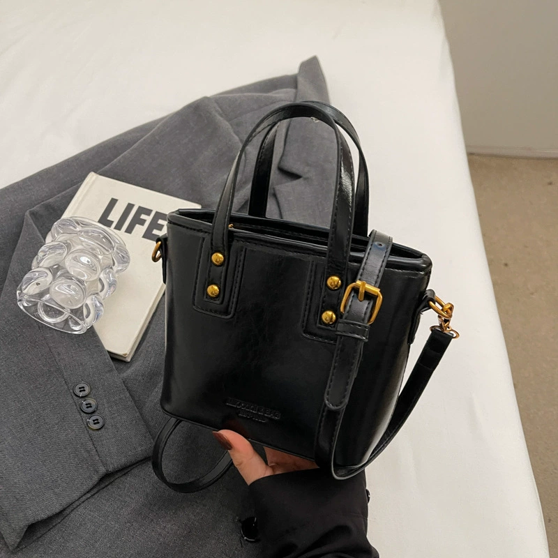 Ретро маленькая ручная сумка через плечо, демисезонная модная Tote, стиль высокого уровня