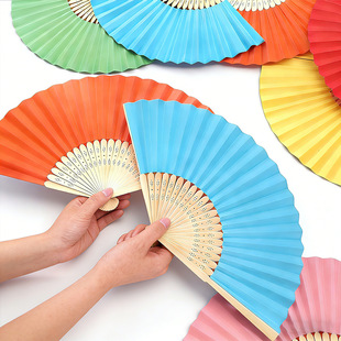 Ӣ���ɫ����DIY�ɯB�������Ї���ľ���|