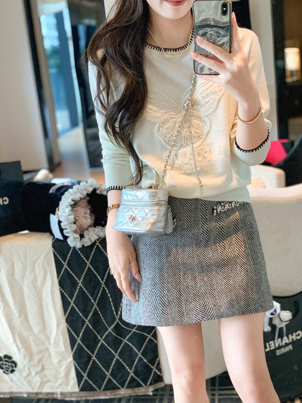 鱼兔子的兔子 慵懒风蝴蝶针织上衣女春秋新款宽松内搭毛衣打底衫|undefined