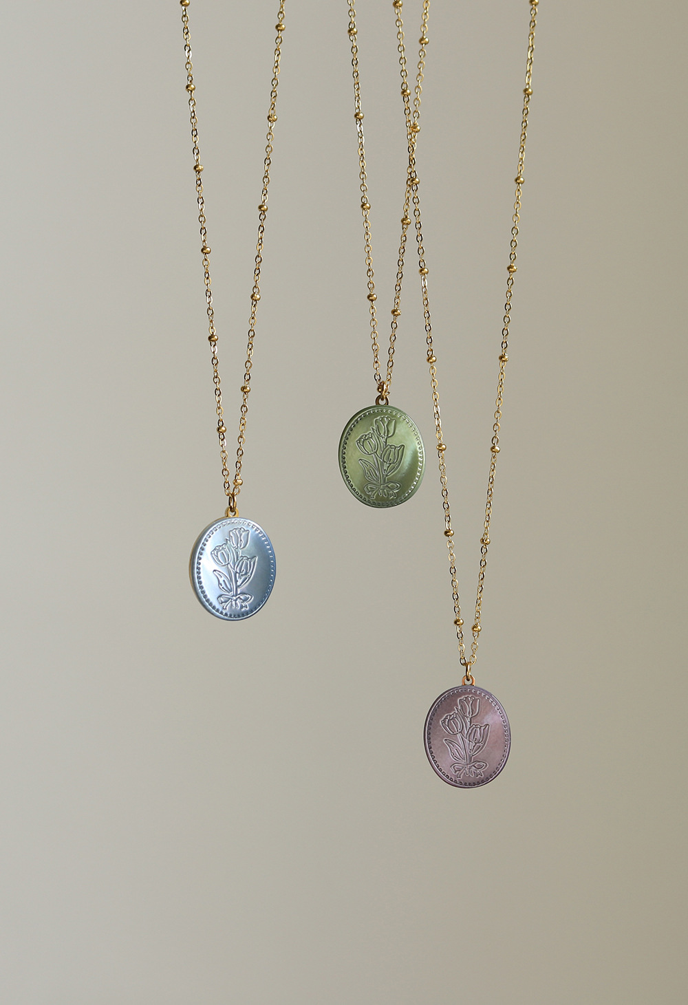 Fashion Flower Titanium Steel Necklace Inlaid Shell Shell Stainless Steel Necklaces_colorza_1