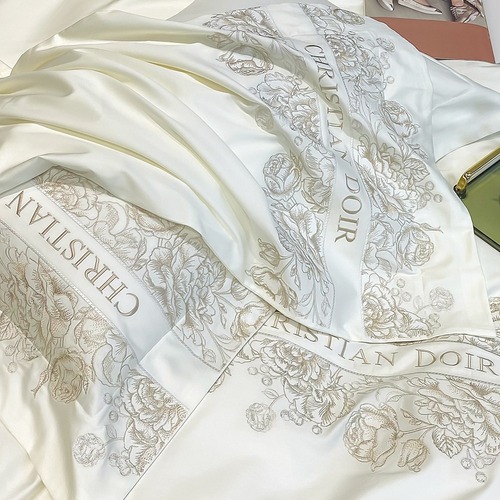 Light Luxury 140-Thread Long Staple Cotton All-Cotton Quilt Set with High-End Floral Embroidery Soft Cotton Bedspread Bedding