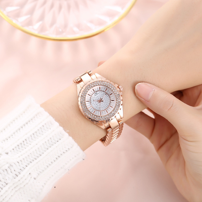 Nuevo reloj estudiante temperamento simple moda de negocios femeninos Reloj de cuarzo cinturón de acero estrellado incrustado con diamantes