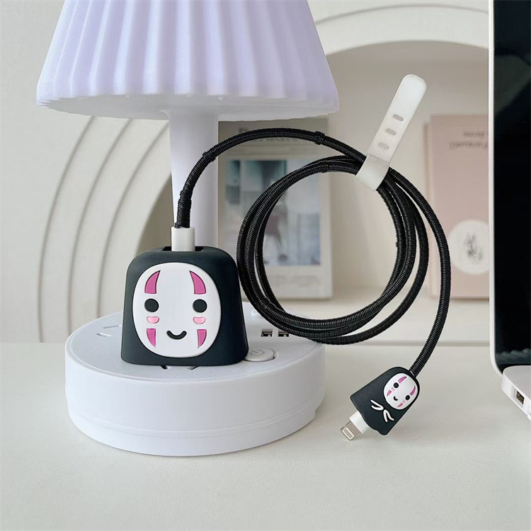 2023 nuevo cargador de dibujos animados cubierta protectora adecuada para Apple carga rápida cabeza 18/20W estándar europeo estándar americano aplicable