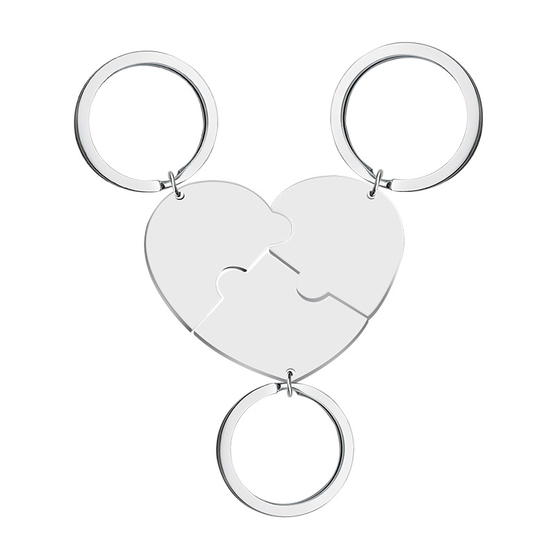 Rodinný darčekový set šperkov z dvoch, troch a štyroch kusov, kombinovaný s príveskom na kľúče, ktorý je možné gravírovať._voghion.com