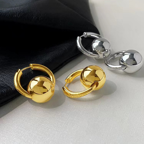 French lightweight luxury celi metal round ball brass ear clips with a cool, elegant, high-quality accessory earrings jewelry