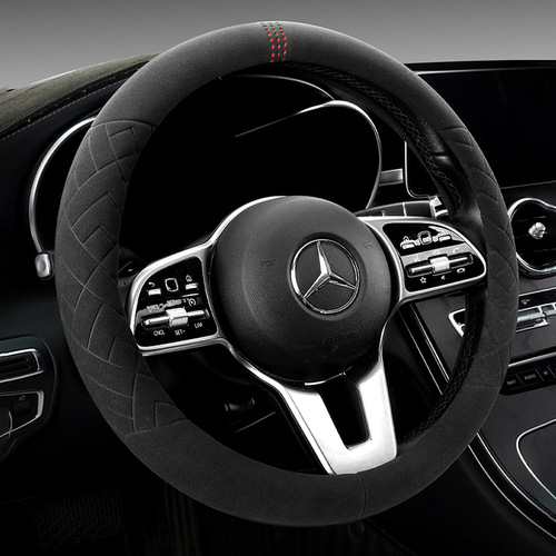 Guanqi Fuzzy Leather Steering Wheel Cover Universal for Winter General Motors Men's High-Grade Anti-Slip Sweat Absorbent Simple Steering Wheel Cover Wholesale