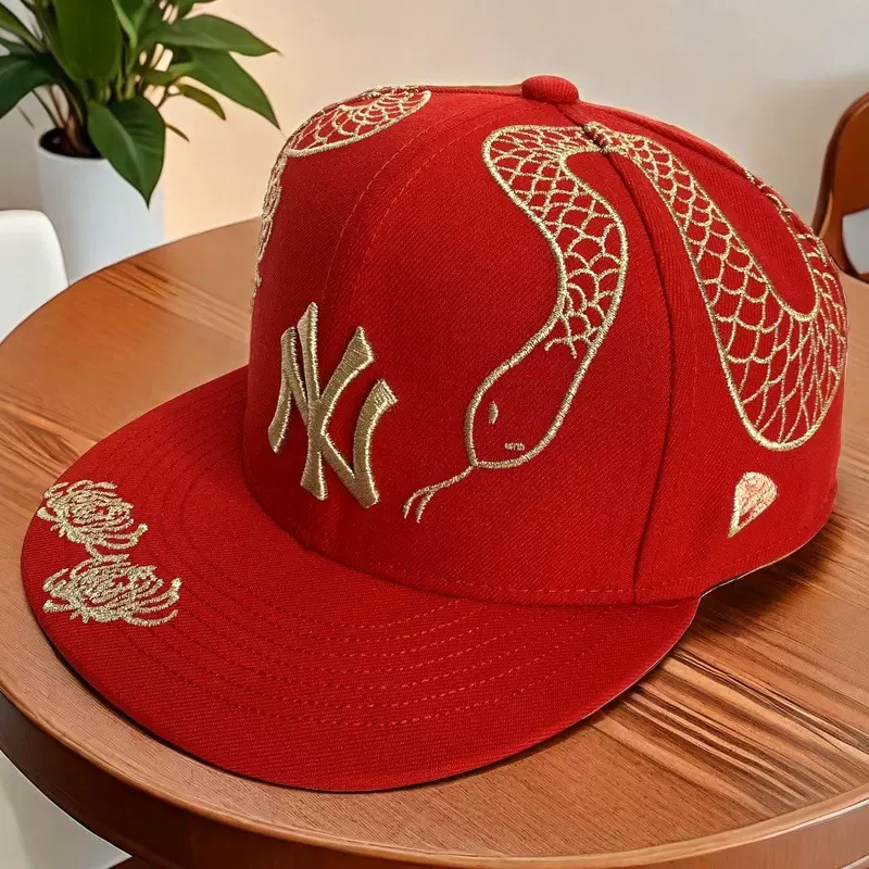 洋基队蛇年新款MLB平檐帽大头围硬顶帽身拼接刺绣NY嘻哈帽子潮男