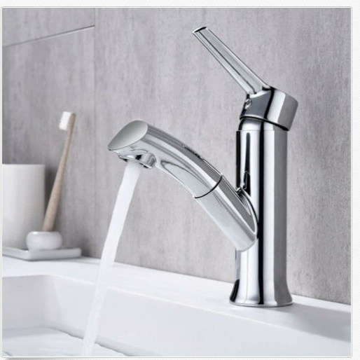 Квадратный кран с плоскими выходами с высокими ногами