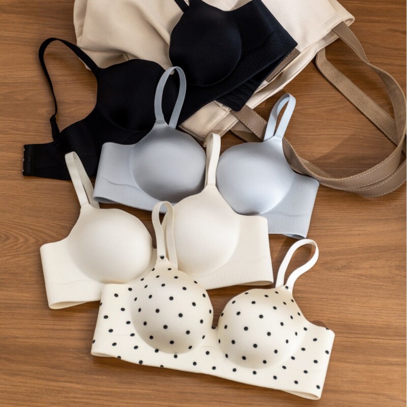 Peach Breast Bra, Small Breasts Are Pushed up to Make Girls Look Bigger, Pure Lust Style, No Rims, Polka Dot Bra