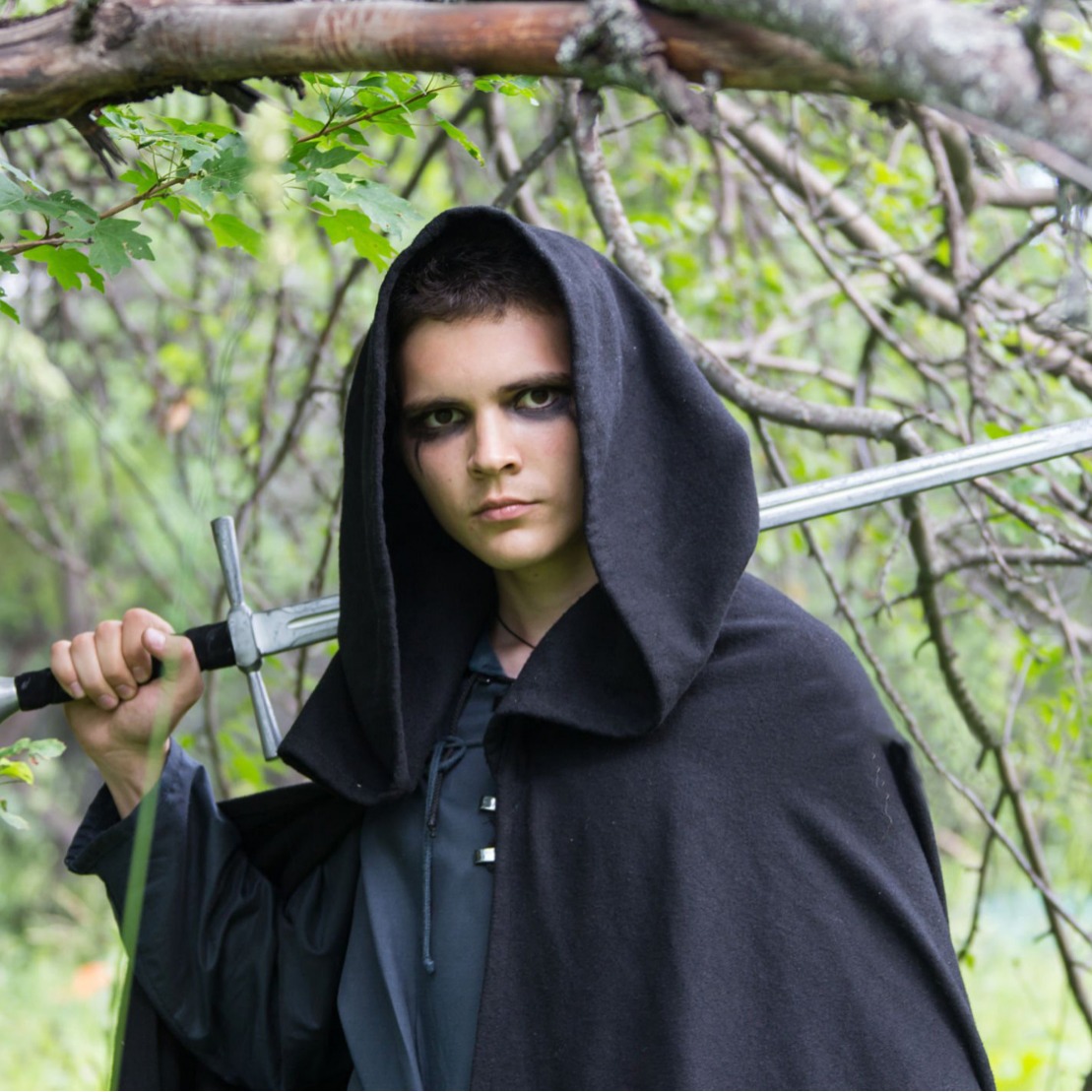 Capas de Halloween de la muerte baile vestido para niños adultos capas de terciopelo dorado capas túnicas medievales capas