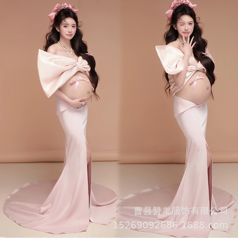 妊婦の写真撮影の服装の影楼のテーマはファッション的で美しいです。