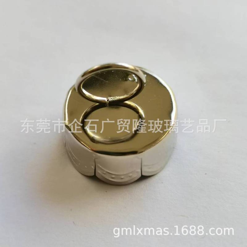 クロスボーダー人気クリスマスボールアクセサリーペンダント金属カバーメッキ溶接ガラスボールキャップクリスマスツリー装飾カバー|undefined