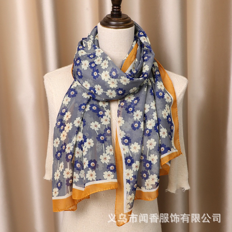 Elegant shiffon light and thin breathable scarf