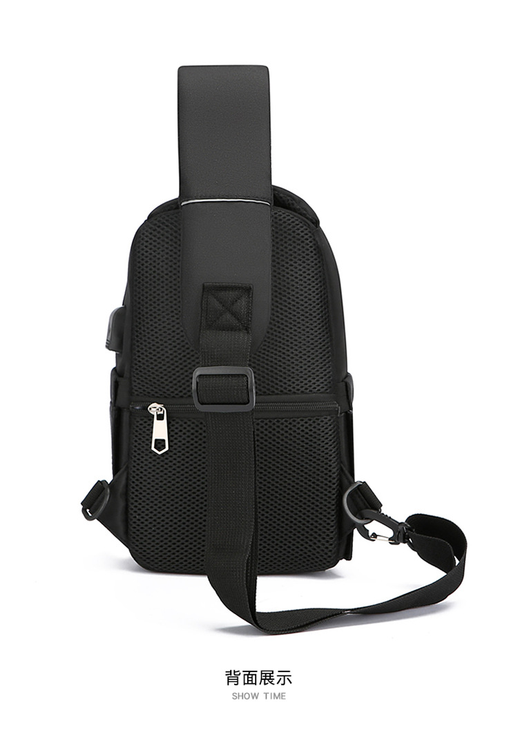 2024 New men's chest bag, trendy casual single-shoulder bag, cross-border water-resistant crossbody bag, USB rechargeable men's bag undefined