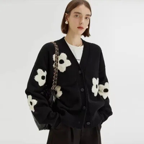 European and American autumn new style V-neck three-dimensional floral lazy slimming floral knit cardigan sweater coat for women