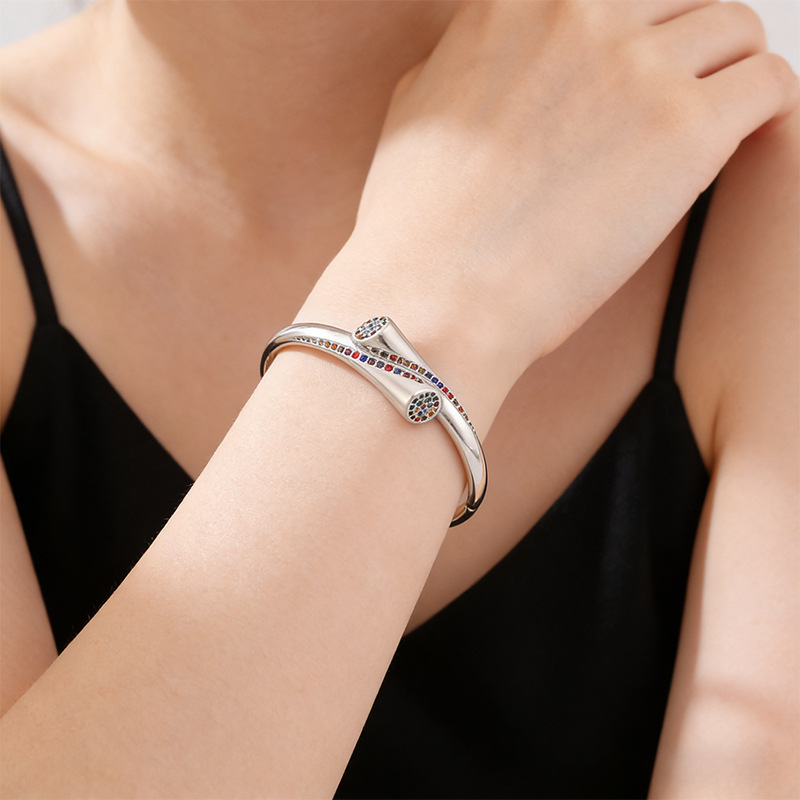 Moda ligera de lujo Feng Shui goteo punto de onda de diamante colorido pulsera de acero de titanio 18k oro real no decoloración pulsera de joyas de acero de titanio