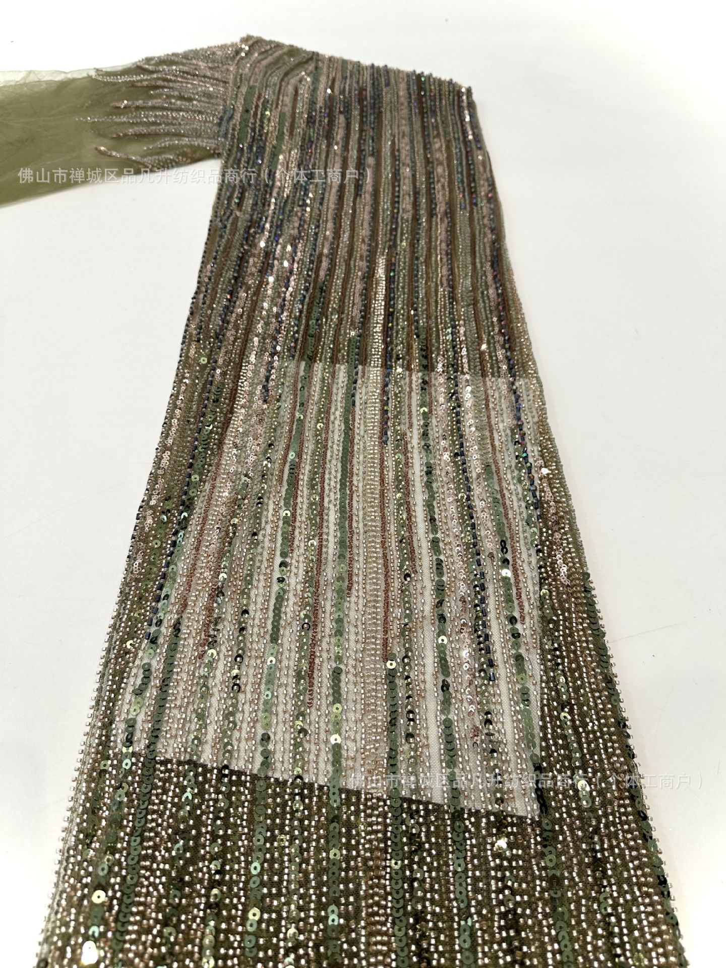 Tubo de perlas bordado Gaoding vestido de boda cena de moda vestido de tela de bordado de tela de rayas verticales Ganman