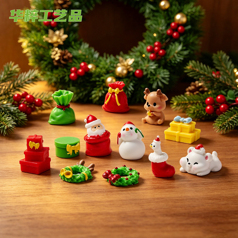 Cross-border new product: creative miniature landscape Christmas gift set, DIY decorative accessories, desktop mini ornaments Cross-border new product: creative miniature landscape Christmas gift set, DIY decorative accessories, desktop mini ornaments