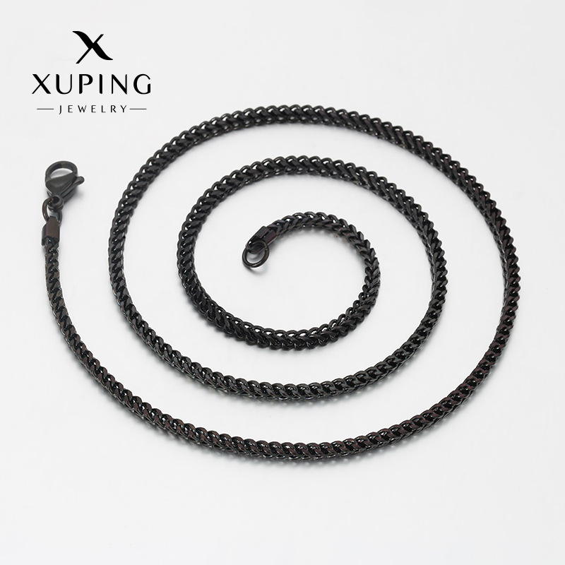 Xuping personalidad transfronteriza europea y americana sin género cadena lateral de color negro de pistola de acero inoxidable collar de nicho de diseño mayorista mujer