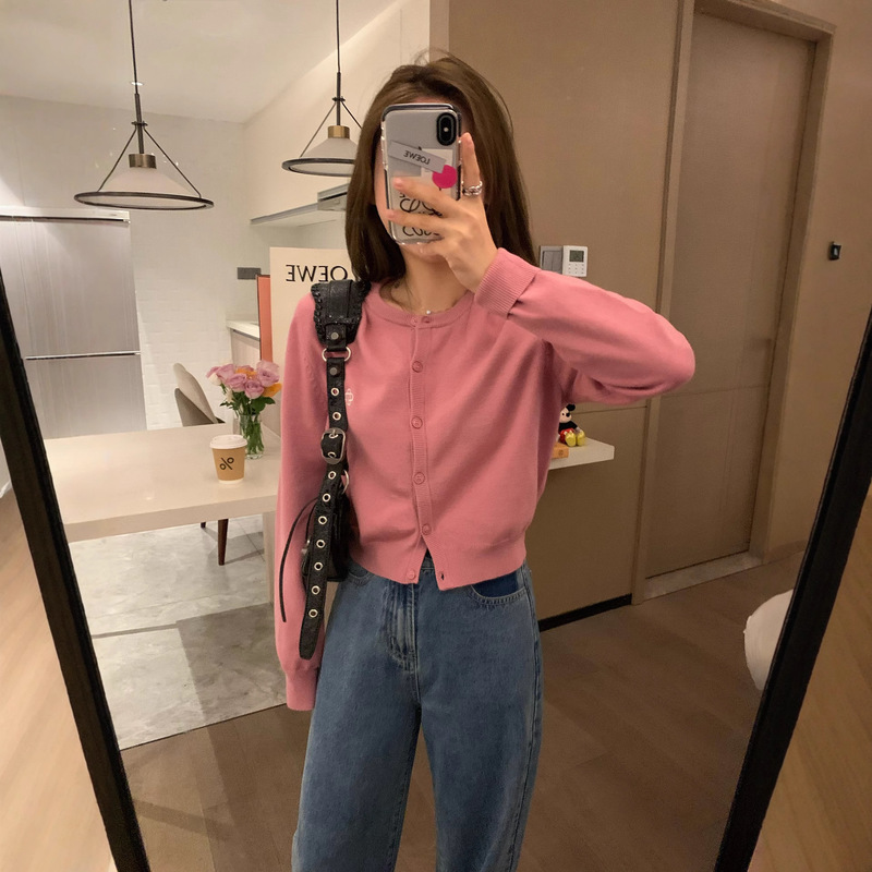 Veee Autumn Dopamine Girl Slim Raspberry Pink Embroidered College Knitwear Age-Reducing Short Sweater Cardigan