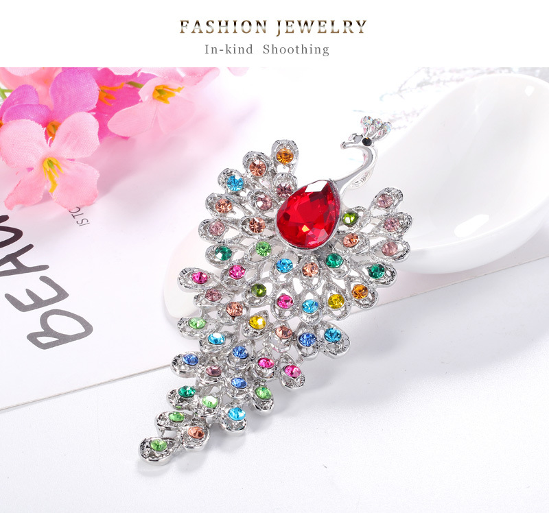 Fashion Peacock Color Rhinestone Glass Brooch display picture 2