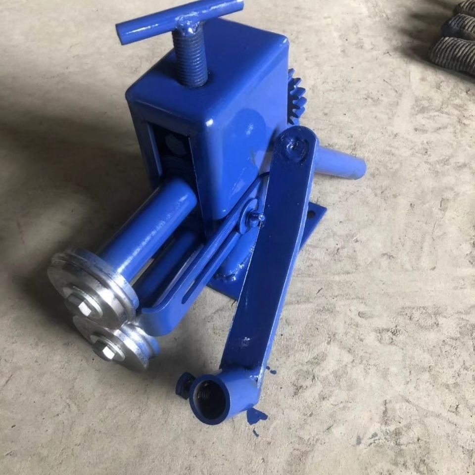 批发铁皮压边机手动铁皮压边机卷板机铝皮咬口机不锈钢铁皮撸边机