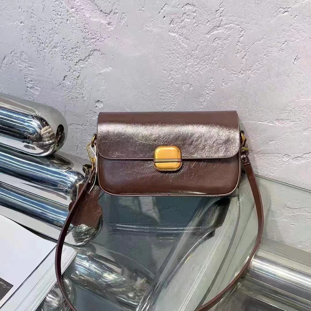 Freizeit kleine High-End-Nische, Kettenölwachsleder-Achseltasche, Damen 2024 neu modisch und vielseitig_voghion.com