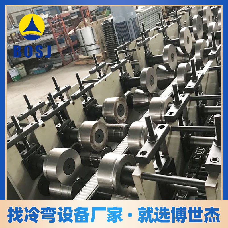 槽式桥架冷弯成型设备 电缆桥架成型机电缆桥架设备 一次成型设备