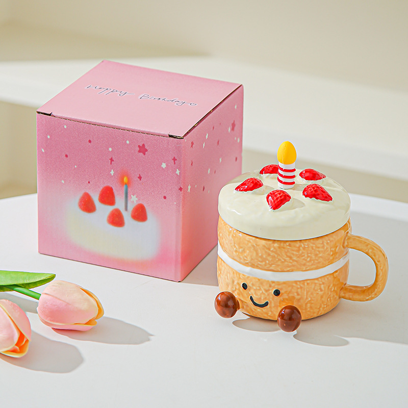 Canta de vela de cumpleaños encantadora tarta de cerámica taza de marca de dibujos animados con taza de agua de tapa de expresión creativa taza de café sonriente