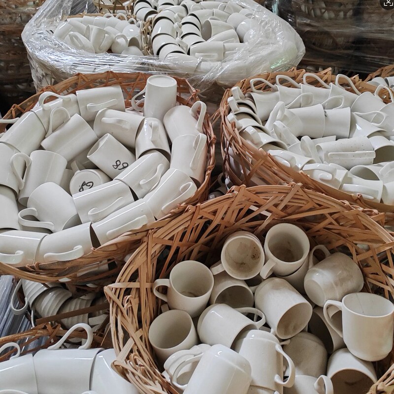 Stock Ceramic Ware, Street Vendor Supply, 1 Yuan Per White Cup, Wholesale, Chaozhou Factory, Main Promotion for Africa Tableware