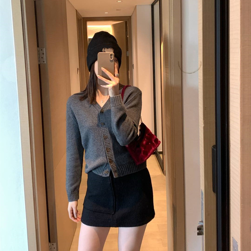 初秋新款简约风四角缝线宽松休闲通勤百搭复古开衫毛衣针织外套|undefined