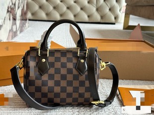 ��P��玧�μ�����б�挒�玧�^��ţƤ����ɫ���^�����m��������