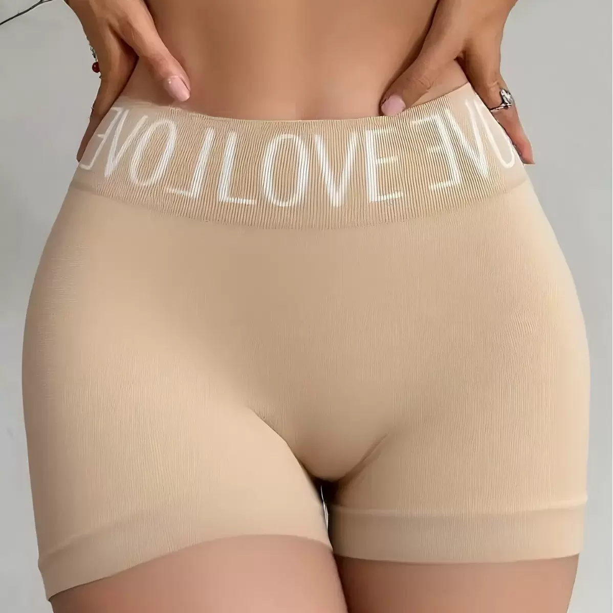 跨境大码性感女士无缝高弹内裤字母运动健身平角裤女士打底四角裤