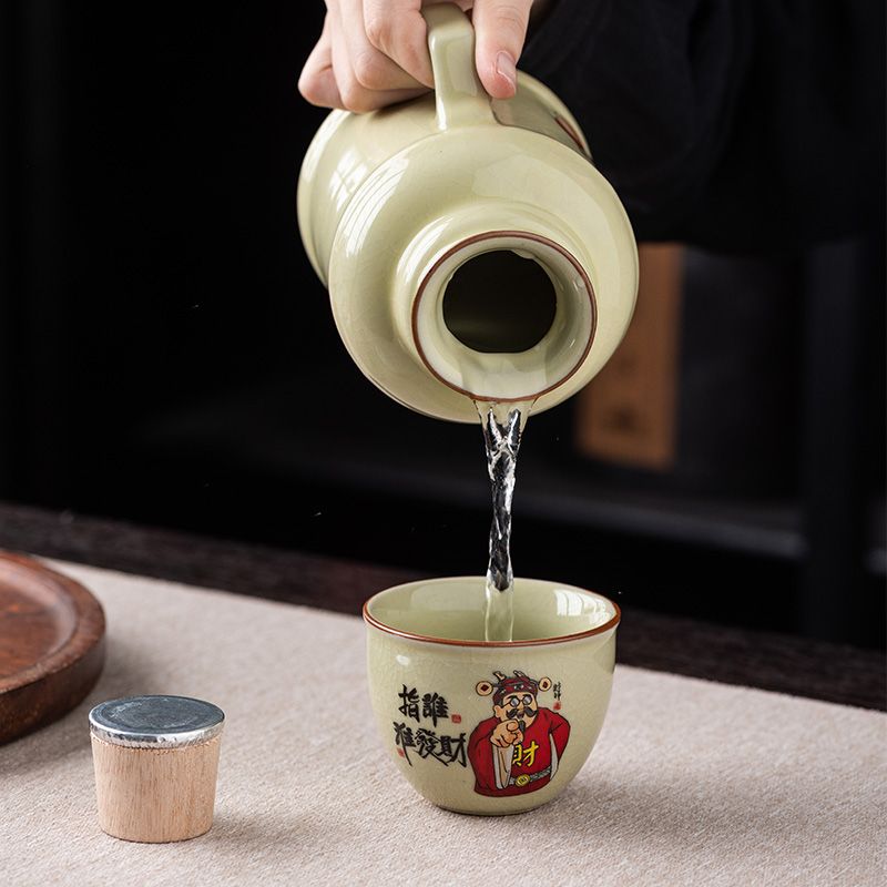Retro capacious ceramic teapot