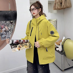 休闲时尚短款连帽冲锋衣工装外套女2025春秋新款宽松百搭洋气夹克