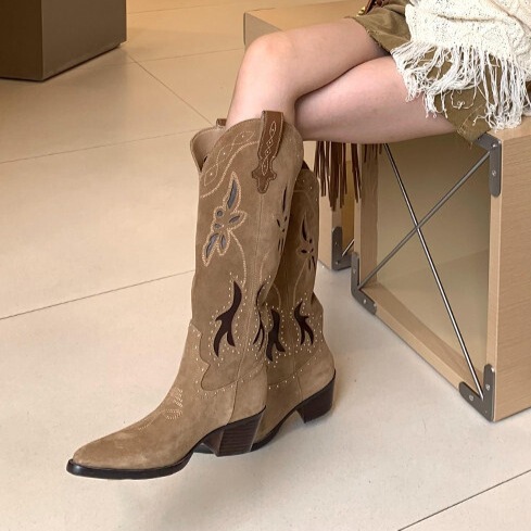 2026 Spring/Summer New Brown Western Cowboy Boots with Embroidery, Height-Increasing Fashion Boots, Retro Pointed Toe High-Top Knee-Length Boots