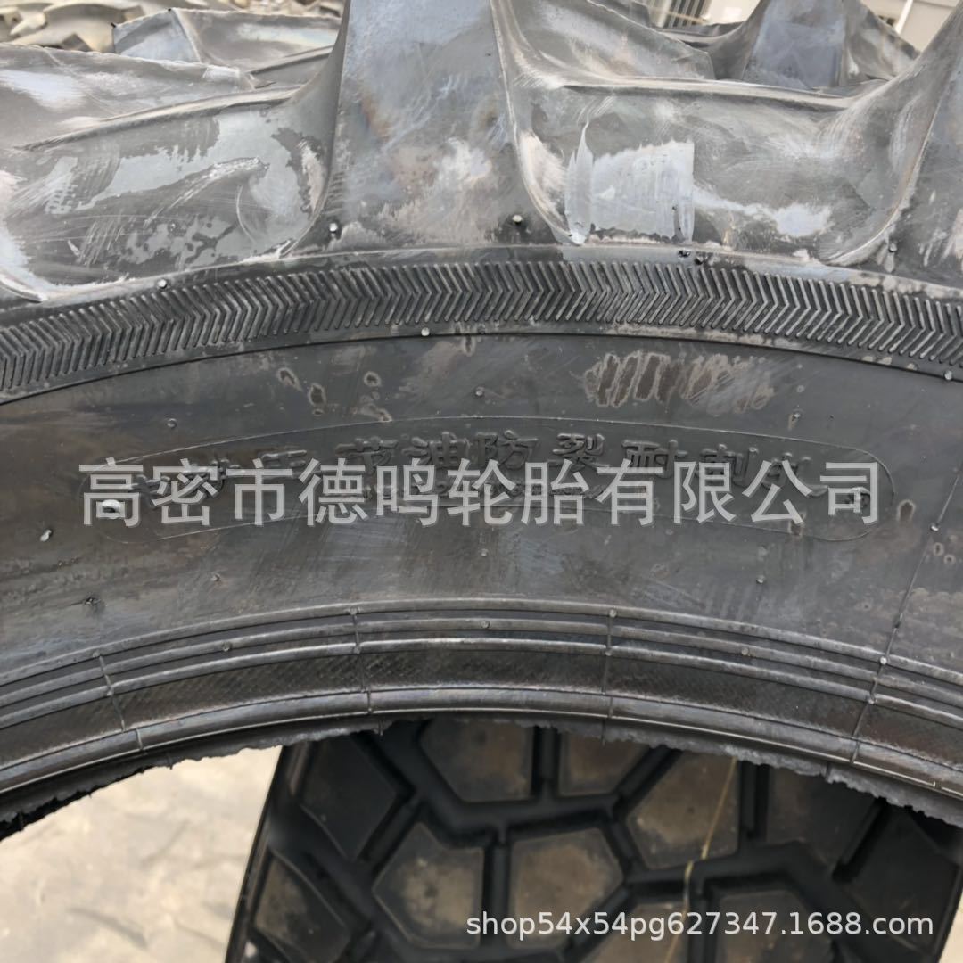 Suministro de fábrica agrícola espiga neumático 12-38 tractor neumático 15-24 nuevo