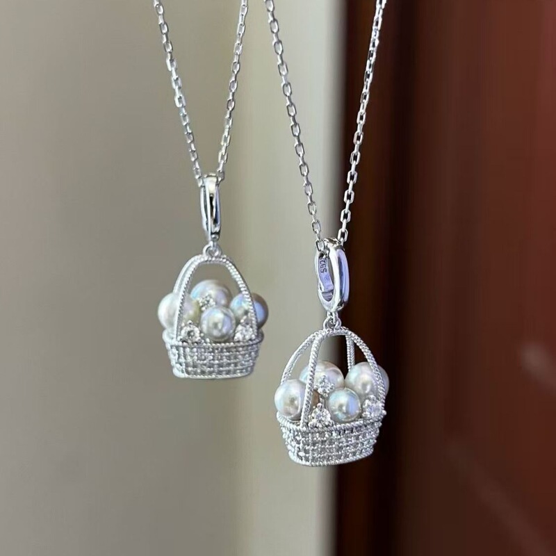 "Fortune" Basket Flower Basket Clavicle Chain 2026 New Style Light Luxury Elegant Fashion Niche Necklace Versatile Design "Fortune" Basket Flower Basket Clavicle Chain 2026 New Style Light Luxury Elegant Fashion Niche Necklace Versatile Design