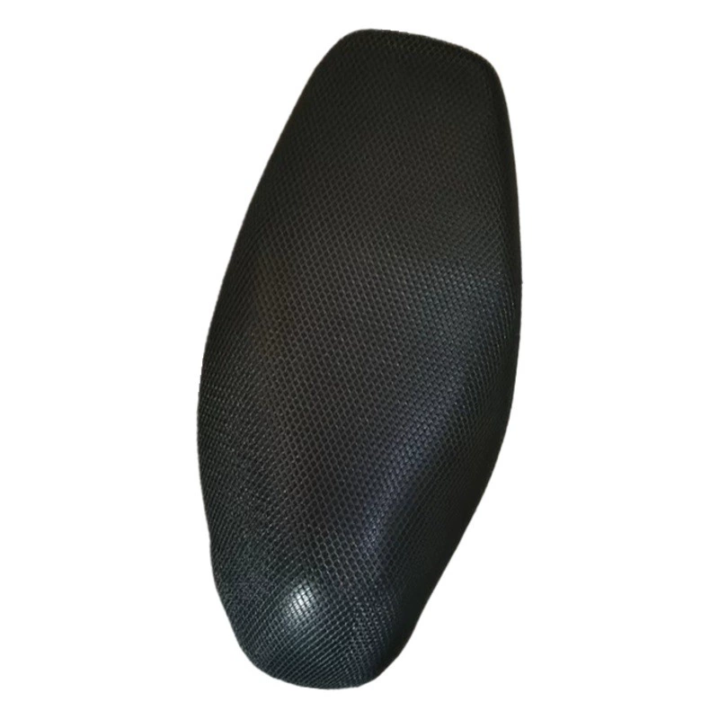 Чехол для сиденья из 3D-сетки защищает от солнца, устойчив к нагреву и дышащий.