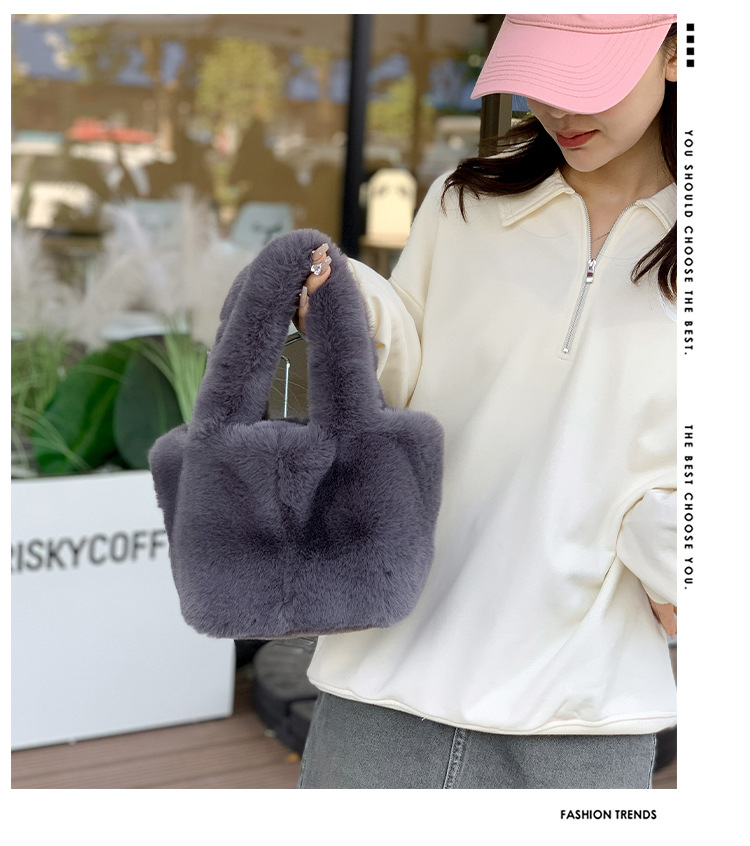 New handbag for women in 2024 with a high-end feel, solid color plush bag, fashionable and versatile handbag, cute_voghion.com
