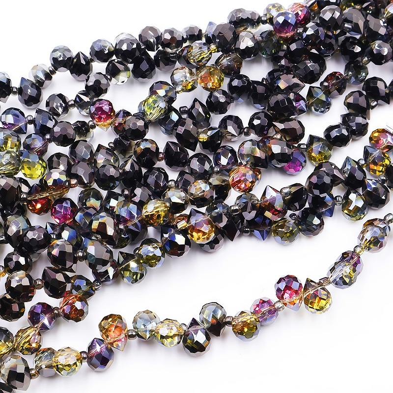 9개의 빨간색과 반쪽의 검정색