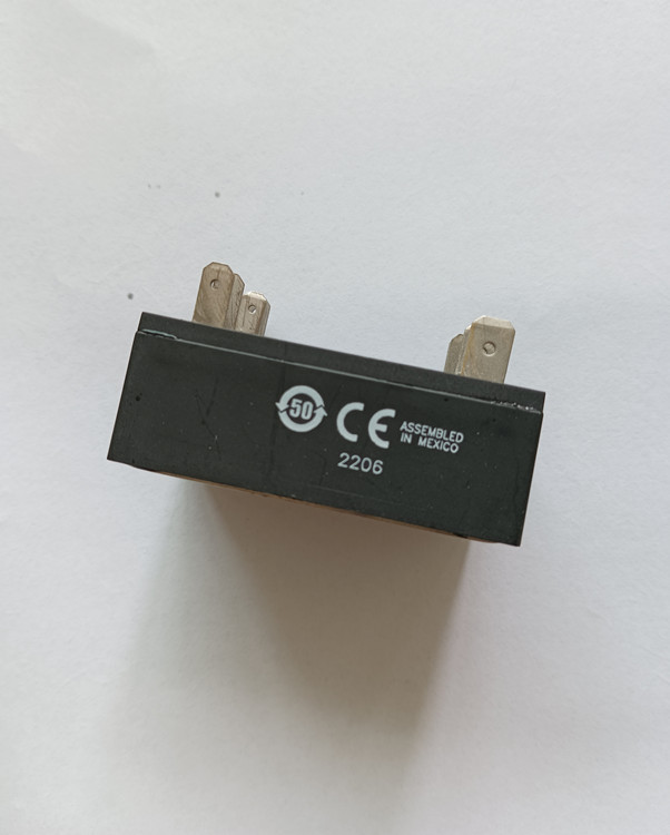 供应美国快达Crydom固态继电器CKM0620电子元器件