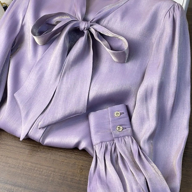 Spring elegant shirt with bow
