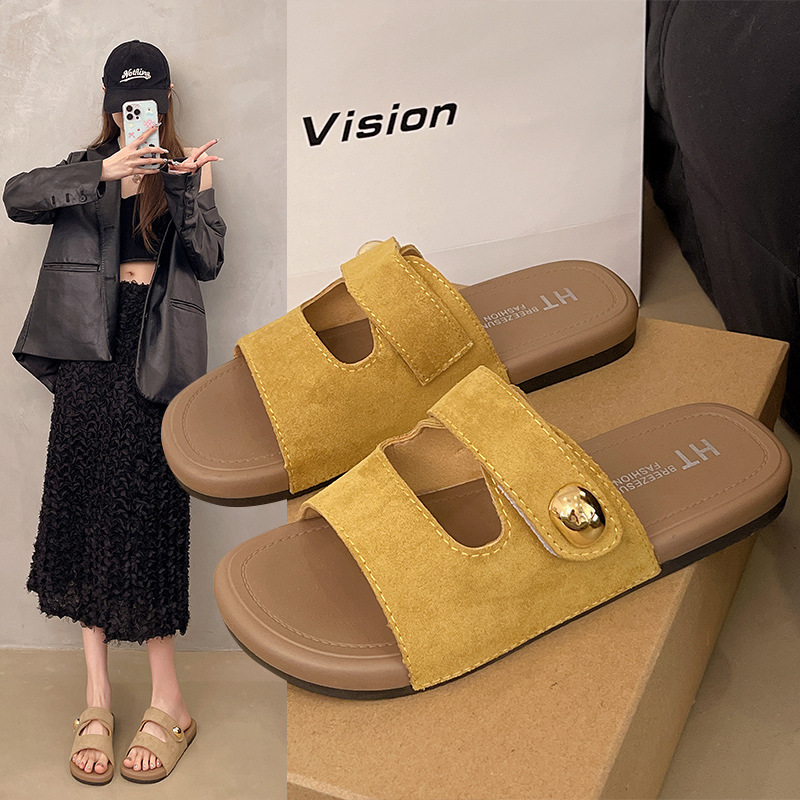 Women's Summer Outdoor Slippers 2025 New Flat Retro Casual Versatile Slide Sandals Fashion Trendy Niche Popular Style