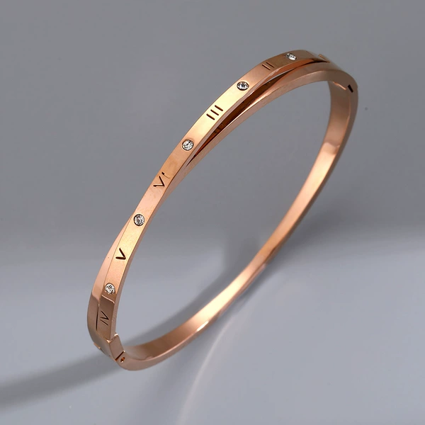 Interval cross roman rose gold