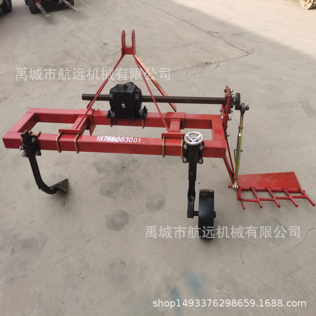 新款侧置的震动式刀铲的起苗机 草莓苗挖苗机 刀铲宽度50公分