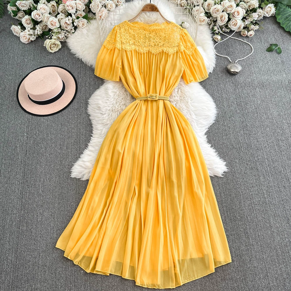 Европейский и американский стиль продвинутого кружевного сшитого платья с короткими рукавами