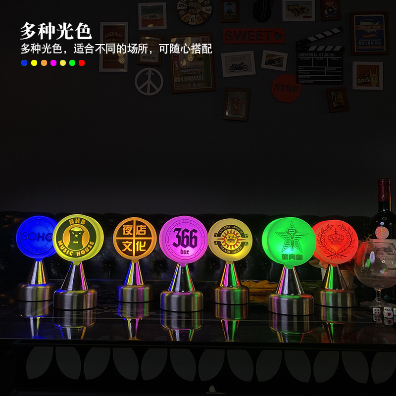 Barra de luz LED KTV comedor bar claro bar lámpara de mesa faro discoteca lámpara de mesa colorida imprimible LOGO