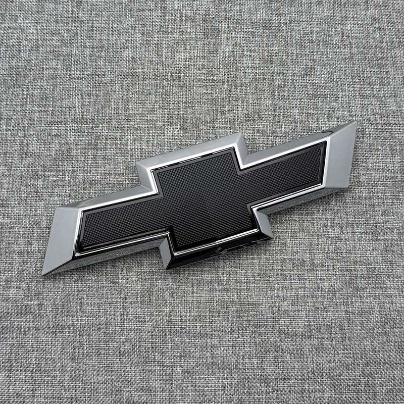 Applicable to Chevrolet Cruze Models 17-22, Front and Rear Cross Logo Replacement, Blackened Car Emblem